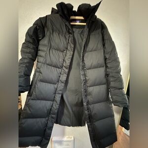 patagonia black parka very good condition size large